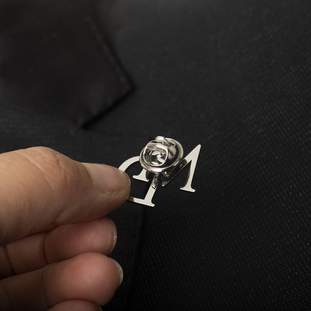 Tangula Spilla con iniziali pe - Men'S Grooming Daily recensione e prezzo